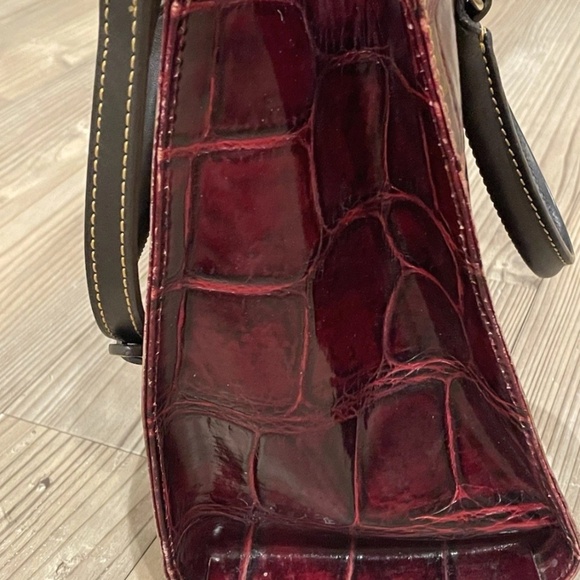 Dooney & Bourke Janine Crocodile Embossed Vintage Handbag - Picture 10 of 13
